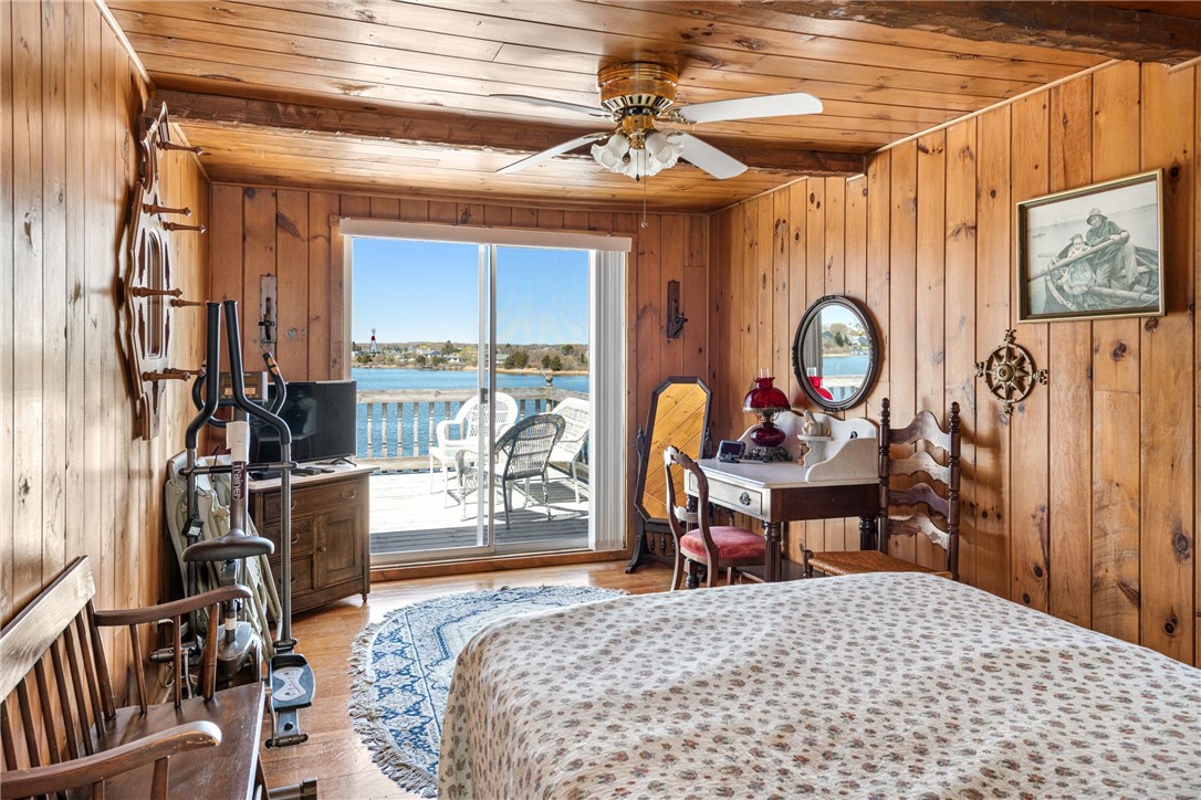 31 East Pond Road Narragansett, RI 02882 - Photo 18 of 27