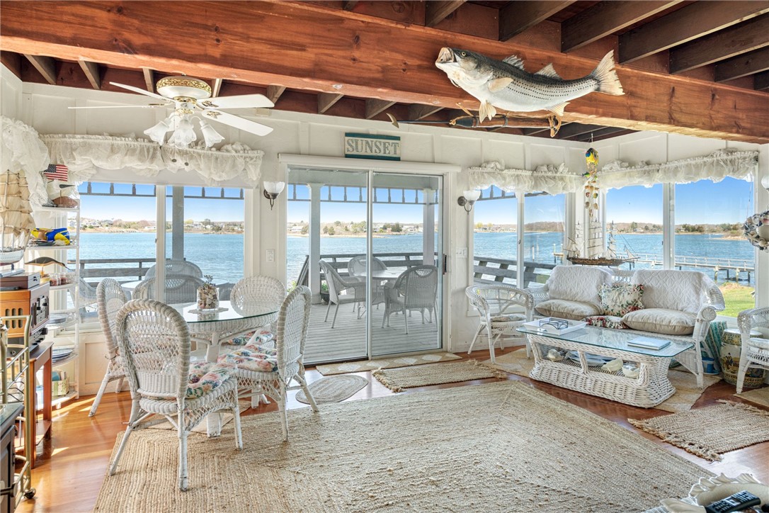 31 East Pond Road Narragansett, RI 02882 - Photo 9 of 27