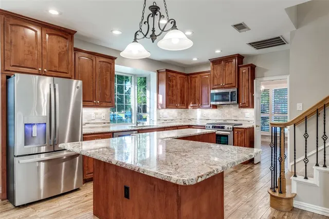 $900,000 | 116 Spyglass Drive, Coppell, TX 75019