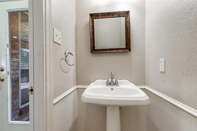 $900,000 | 116 Spyglass Drive, Coppell, TX 75019