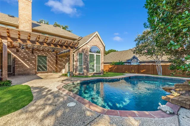 $900,000 | 116 Spyglass Drive, Coppell, TX 75019