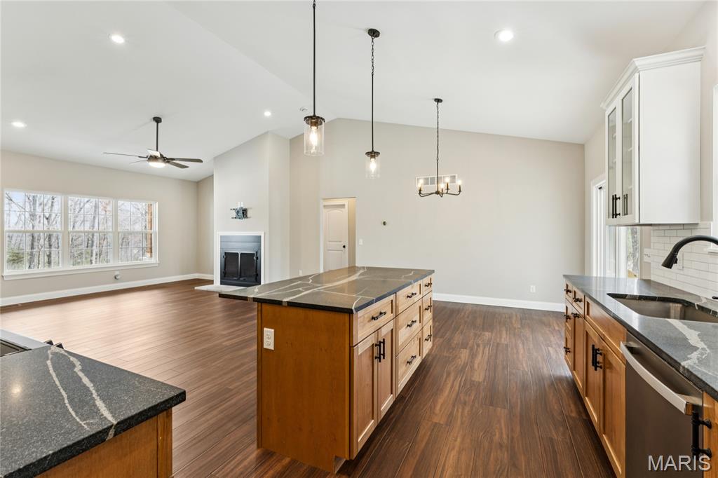 619 North Ethlyn Road Winfield, MO 63389 - Photo 21 of 40