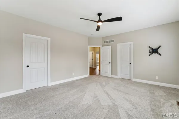 $589,900 | 619 North Ethlyn Road, Winfield, MO 63389
