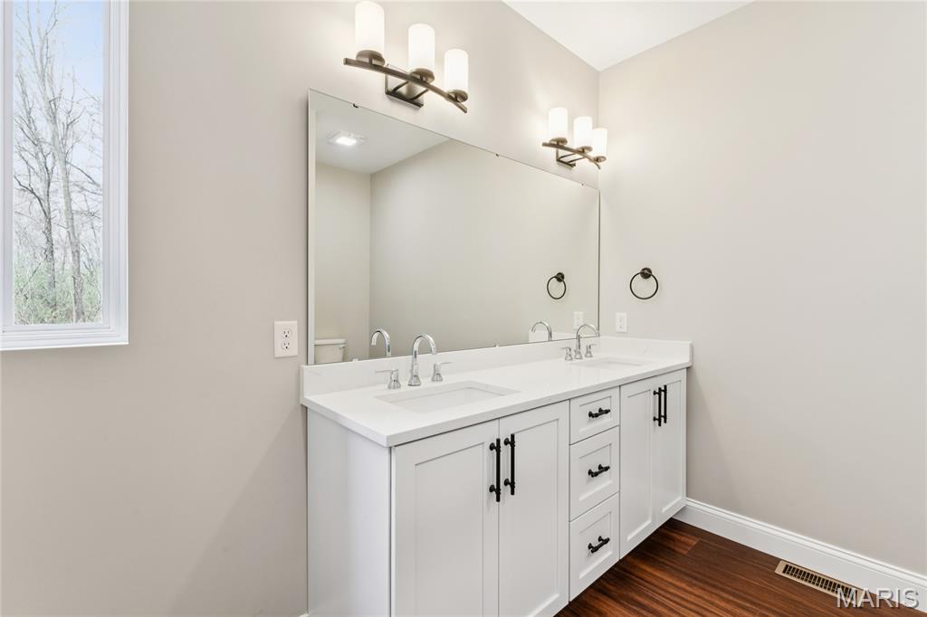 619 North Ethlyn Road Winfield, MO 63389 - Photo 26 of 40