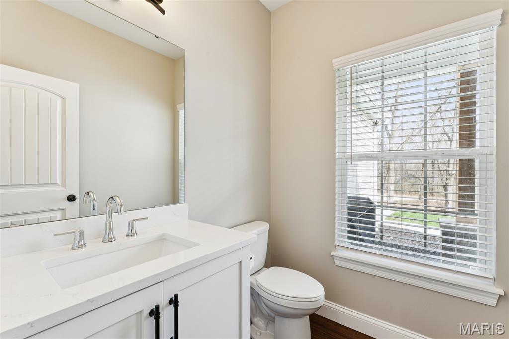 619 North Ethlyn Road Winfield, MO 63389 - Photo 35 of 40