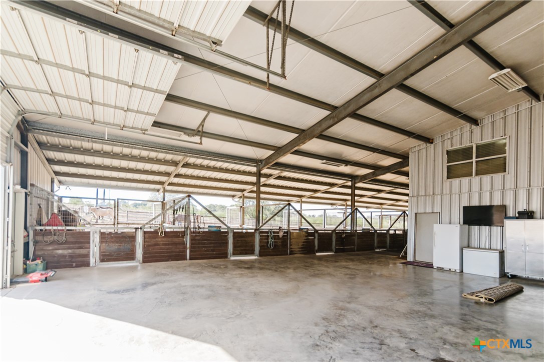 1440 Old Goliad Road Cuero, TX 77954 - Photo 25 of 41 a view of a room with gym equipment