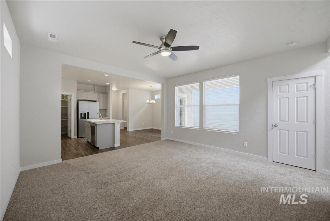 10030 West Smoke Ranch Drive Boise, ID 83709 - Photo 10 of 38