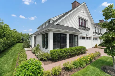 $1,675,000 | 27 Lavender Lane, Rye Brook, NY 10573