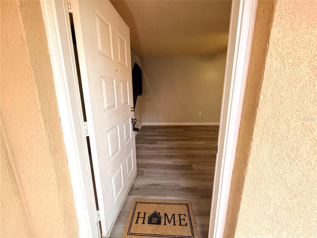 2727 14th Court Palm Harbor, FL 34684 - Photo 2 of 42 a view of a door