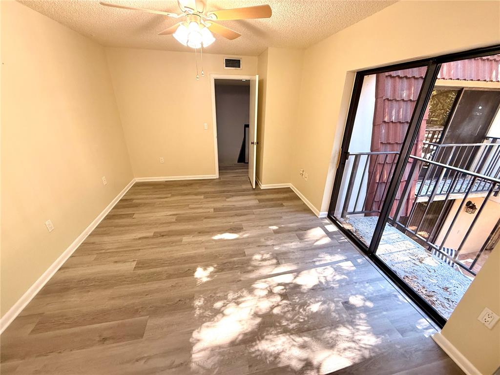 2727 14th Court Palm Harbor, FL 34684 - Photo 31 of 42