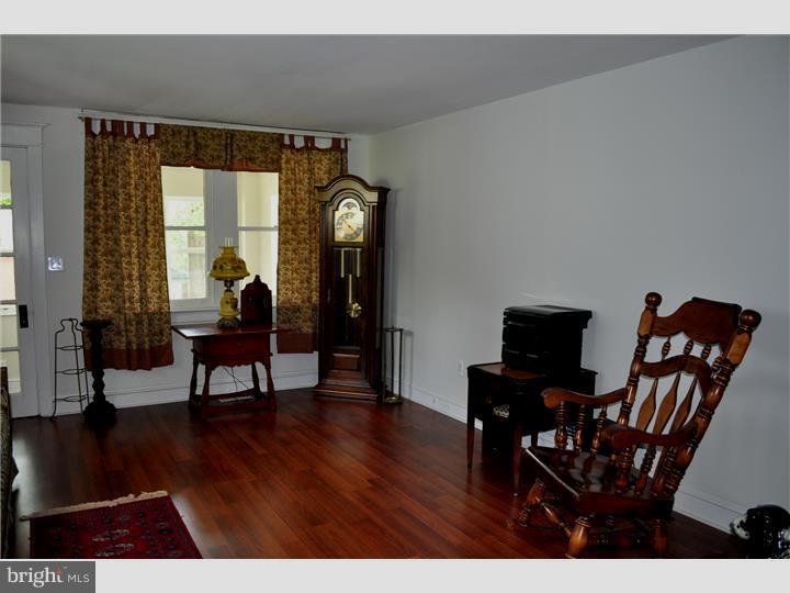 145 Mill Road Norristown, PA 19401 - Photo 3 of 13 Gallery Image 3