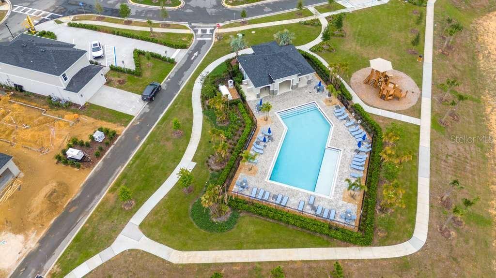 520 Overpool Avenue Davenport, FL 33896 - Photo 2 of 25