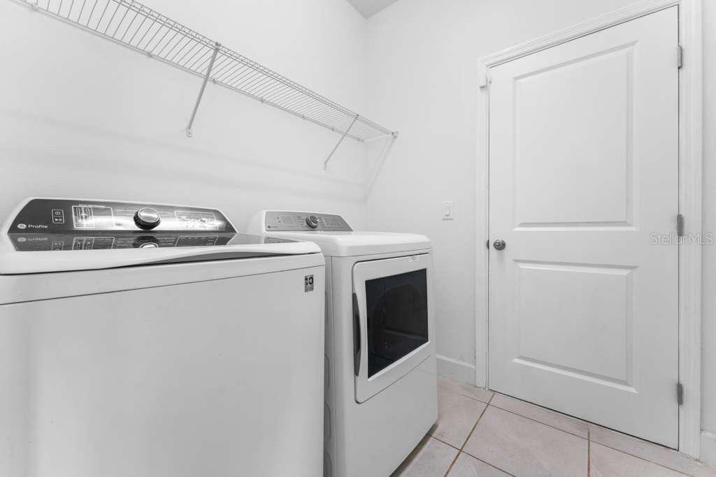 520 Overpool Avenue Davenport, FL 33896 - Photo 6 of 25