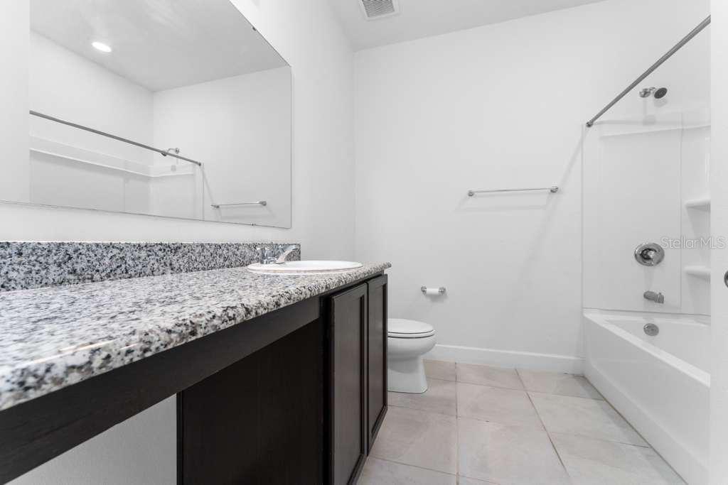 520 Overpool Avenue Davenport, FL 33896 - Photo 10 of 25