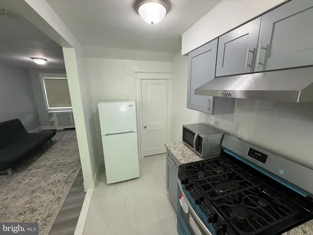 $1,400 | 4018 Chippendale Street, Philadelphia, PA 19136