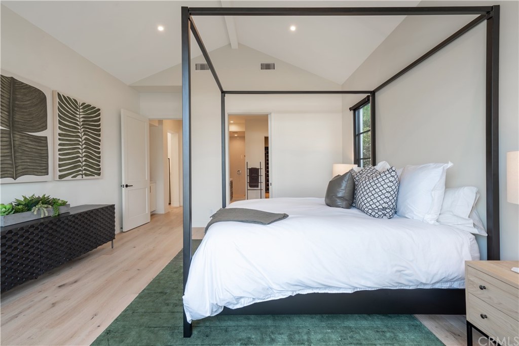 163 Broadway Costa Mesa, CA 92627 - Photo 31 of 56