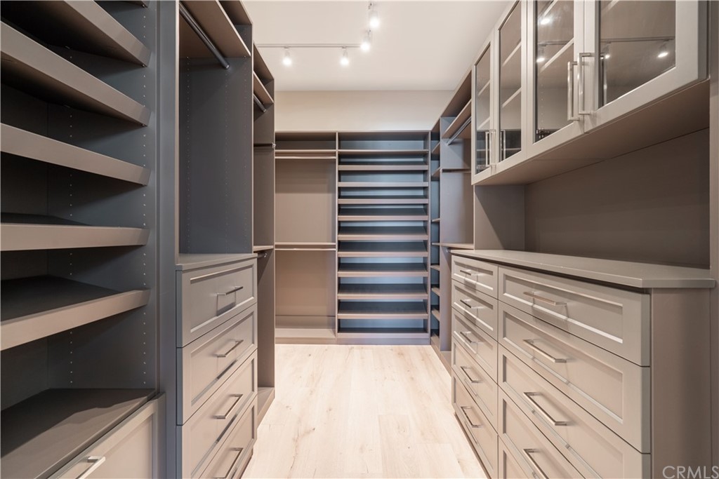 163 Broadway Costa Mesa, CA 92627 - Photo 33 of 56