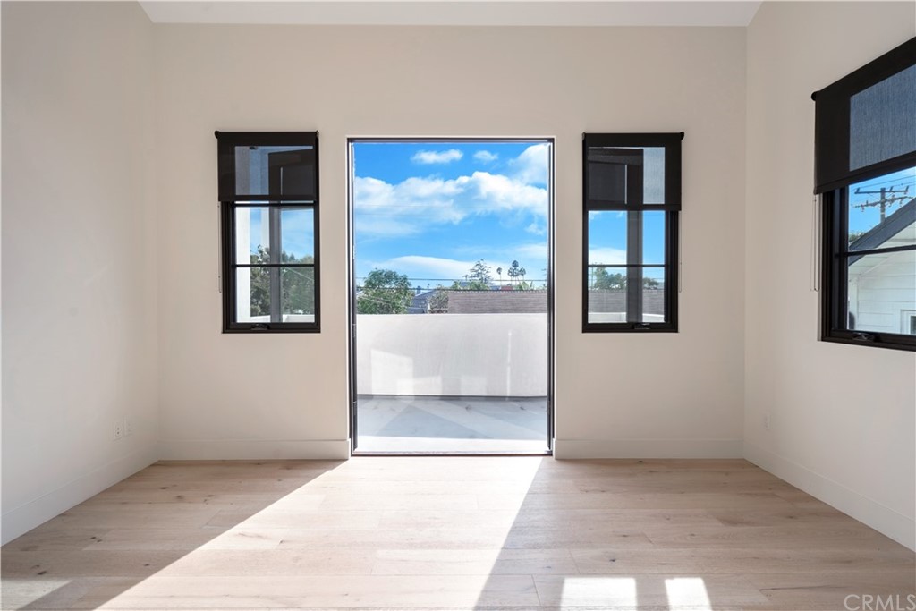 163 Broadway Costa Mesa, CA 92627 - Photo 44 of 56 This large loft with balcony has endless opportunities to make it your own.