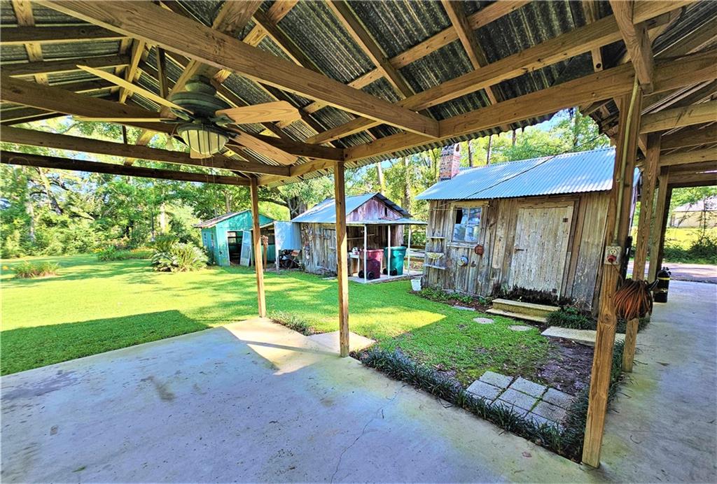 32040 2nd Street Springfield, LA 70462 - Photo 4 of 19