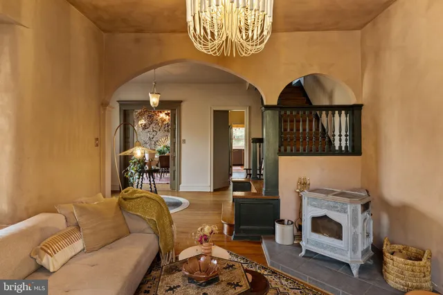 $3,500 | 328 Greenwood Avenue, Wyncote, PA 19095