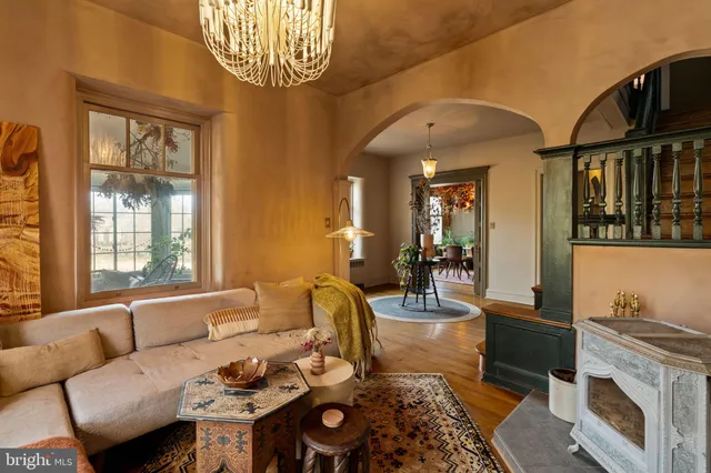 $3,500 | 328 Greenwood Avenue, Wyncote, PA 19095