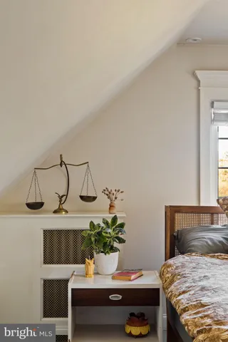 $3,500 | 328 Greenwood Avenue, Wyncote, PA 19095