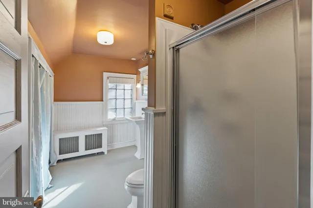 $3,500 | 328 Greenwood Avenue, Wyncote, PA 19095