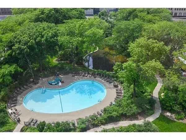 $3,500 | 505 North Lake Shore Drive, Unit 518, Chicago, IL 60611