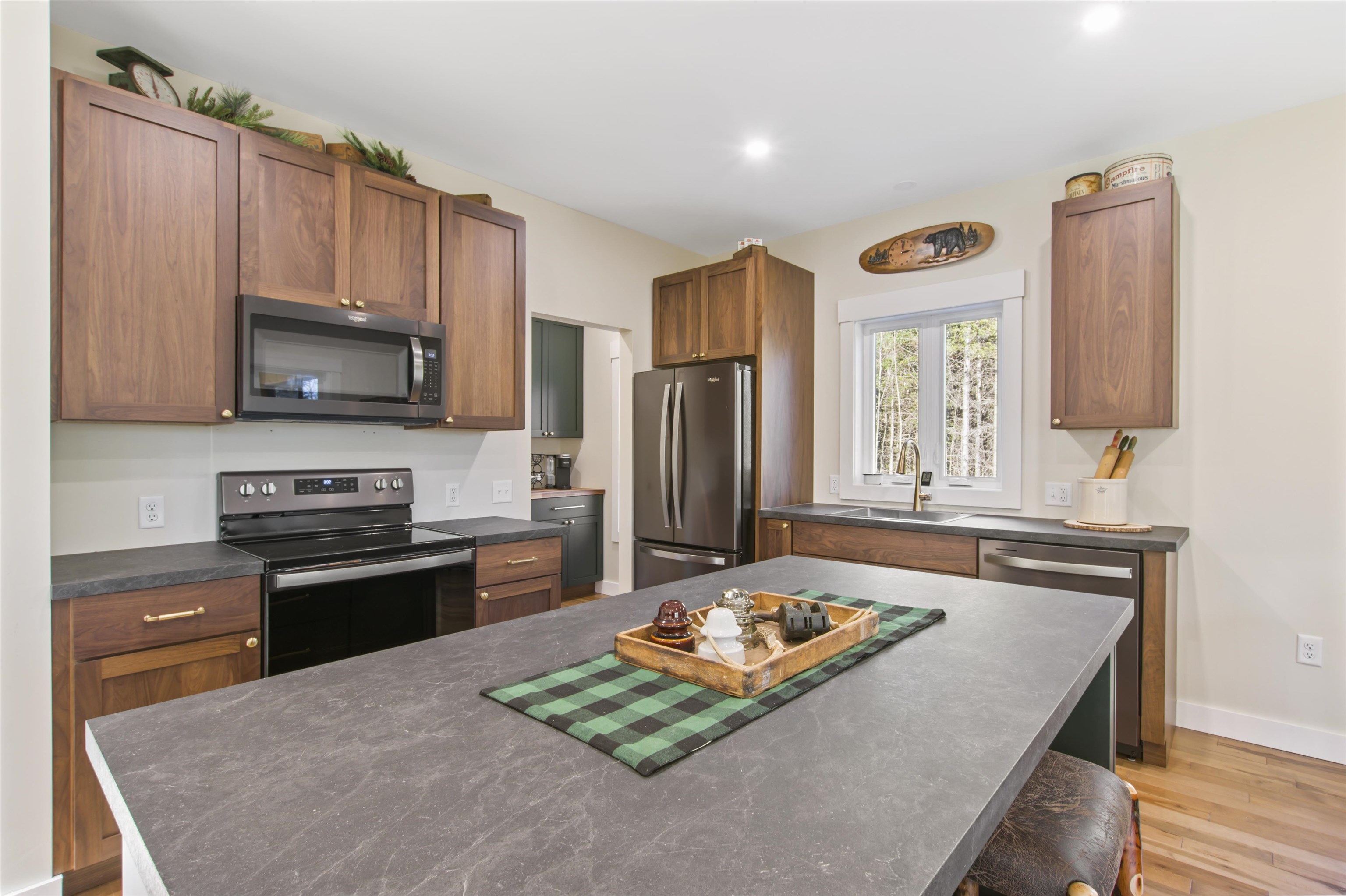 131 Mountain View Road Stark, NH 03582 - Photo 4 of 33