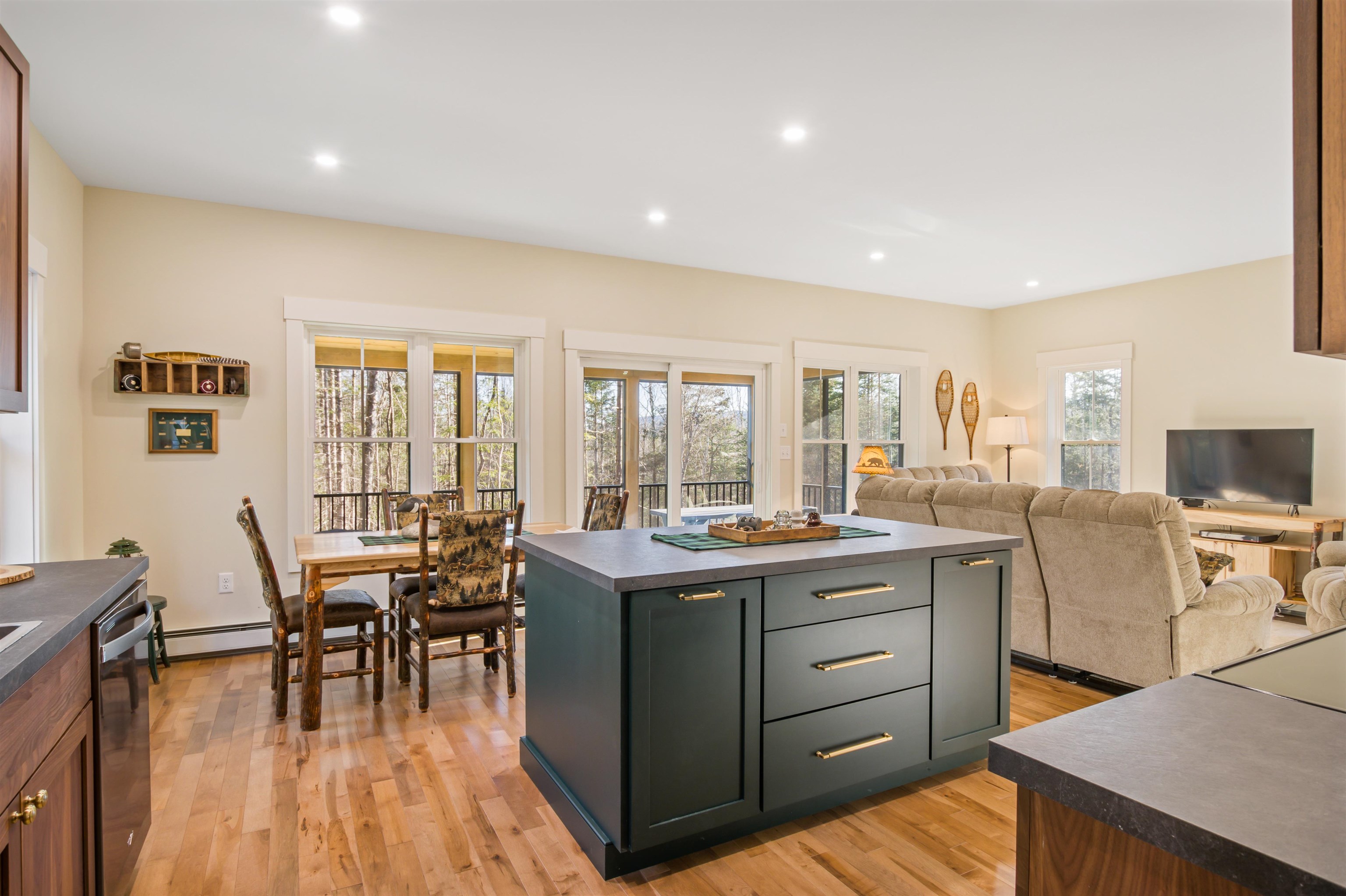 131 Mountain View Road Stark, NH 03582 - Photo 7 of 33