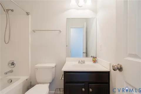 $289,950 | 5077 Warwick Road, Richmond, VA 23224