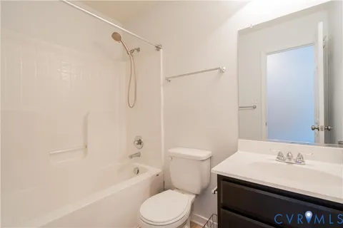 $289,950 | 5077 Warwick Road, Richmond, VA 23224