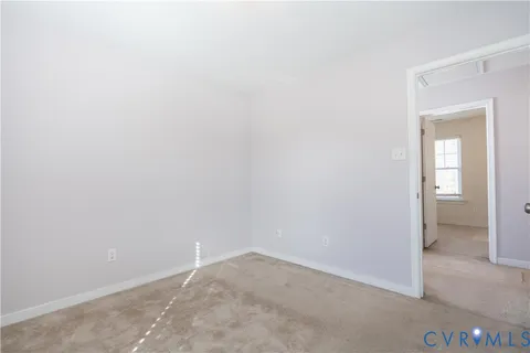 $289,950 | 5077 Warwick Road, Richmond, VA 23224