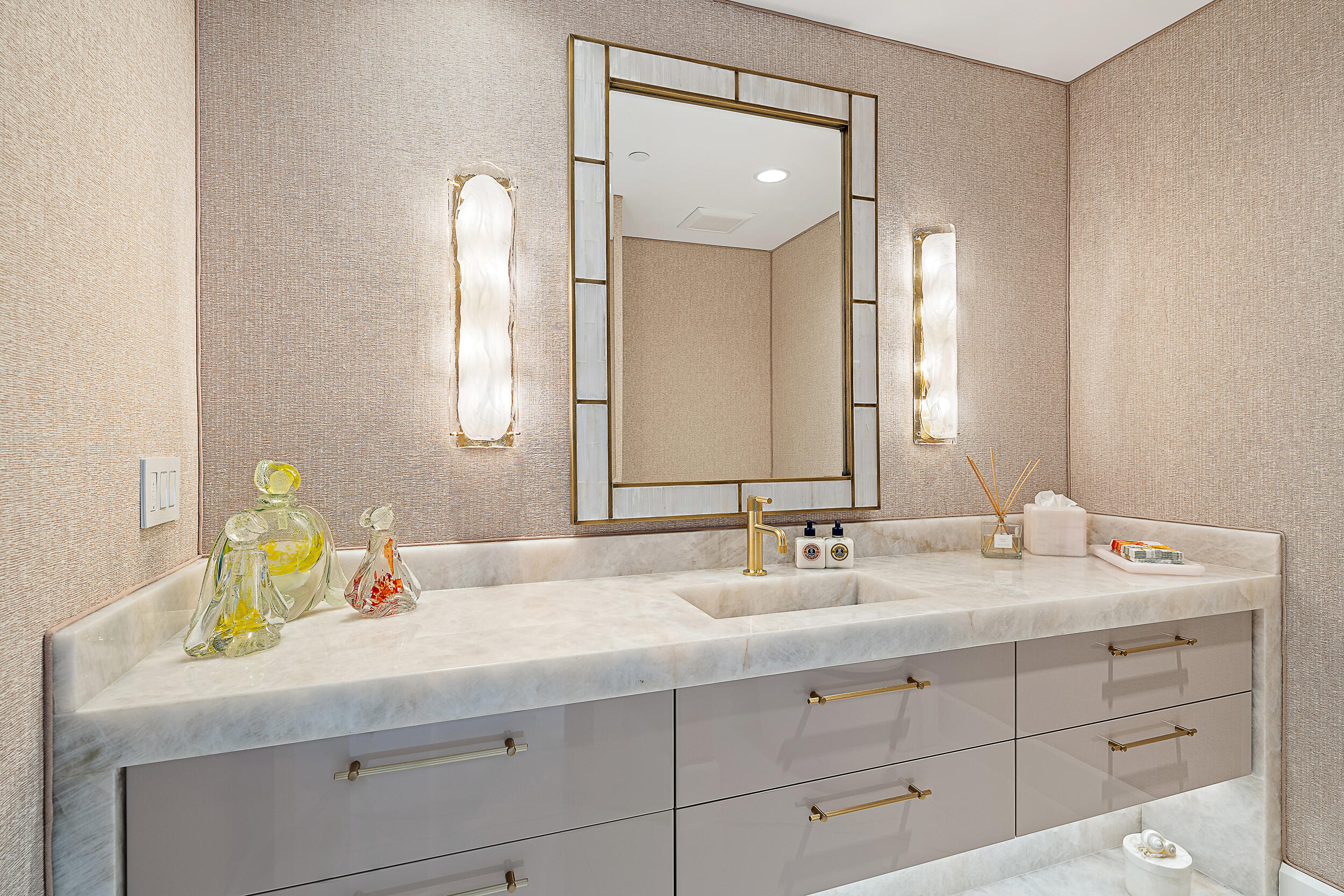 2720 Donald Ross Road, Unit 505 Palm Beach Gardens, FL 33410 - Photo 13 of 43 a bathroom with a sink double vanity and a mirror