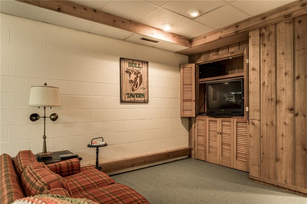 11590 Ditch Road Carmel, IN 46032 - Photo 47 of 60 Gallery Image 47