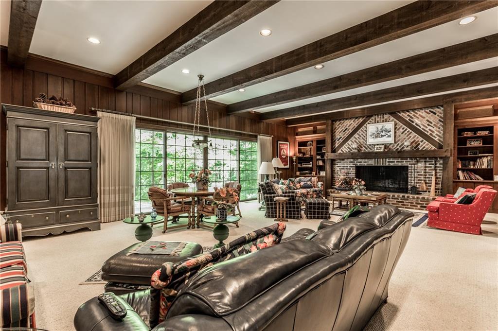 11590 Ditch Road Carmel, IN 46032 - Photo 9 of 60 Gallery Image 9