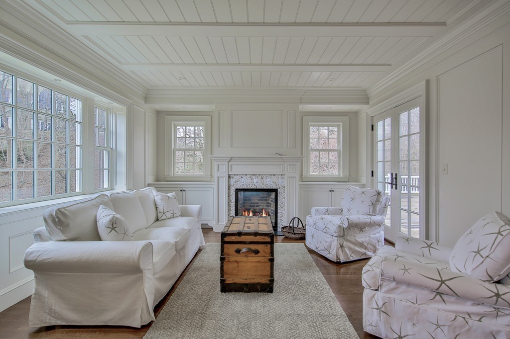 322 Jerusalem Road Cohasset, MA 02025 - Photo 11 of 29