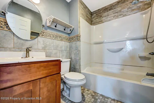 $209,000 | 626 Fig Street, Scranton, PA 18505