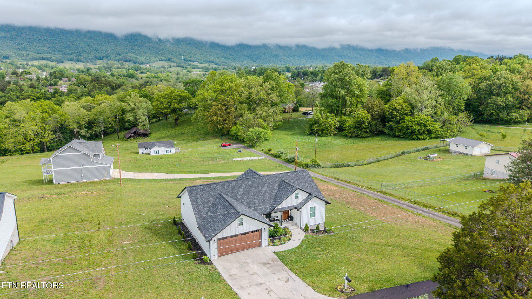 214 Morton Road La Follette, TN 37766 - Photo 33 of 37 7-web-or-mls-DJI_20260428104042_0110_D