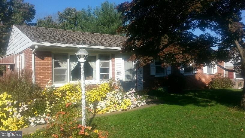 1605 Vista Road Lancaster, PA 17601 - Photo 1 of 35