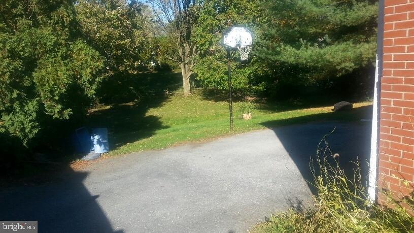 1605 Vista Road Lancaster, PA 17601 - Photo 35 of 35