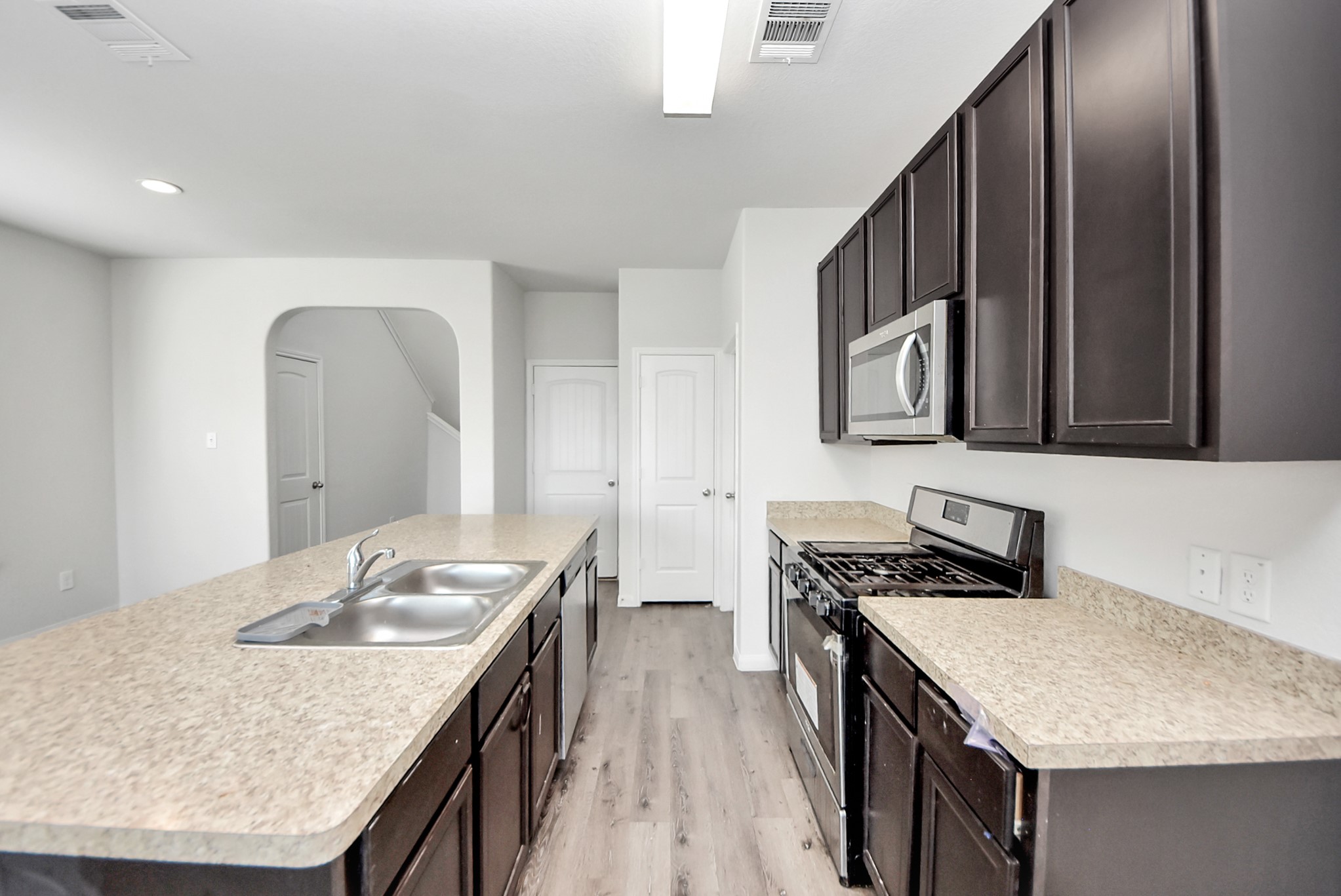 4919 Purple Wisteria Lane Spring, TX 77373 - Photo 10 of 50
