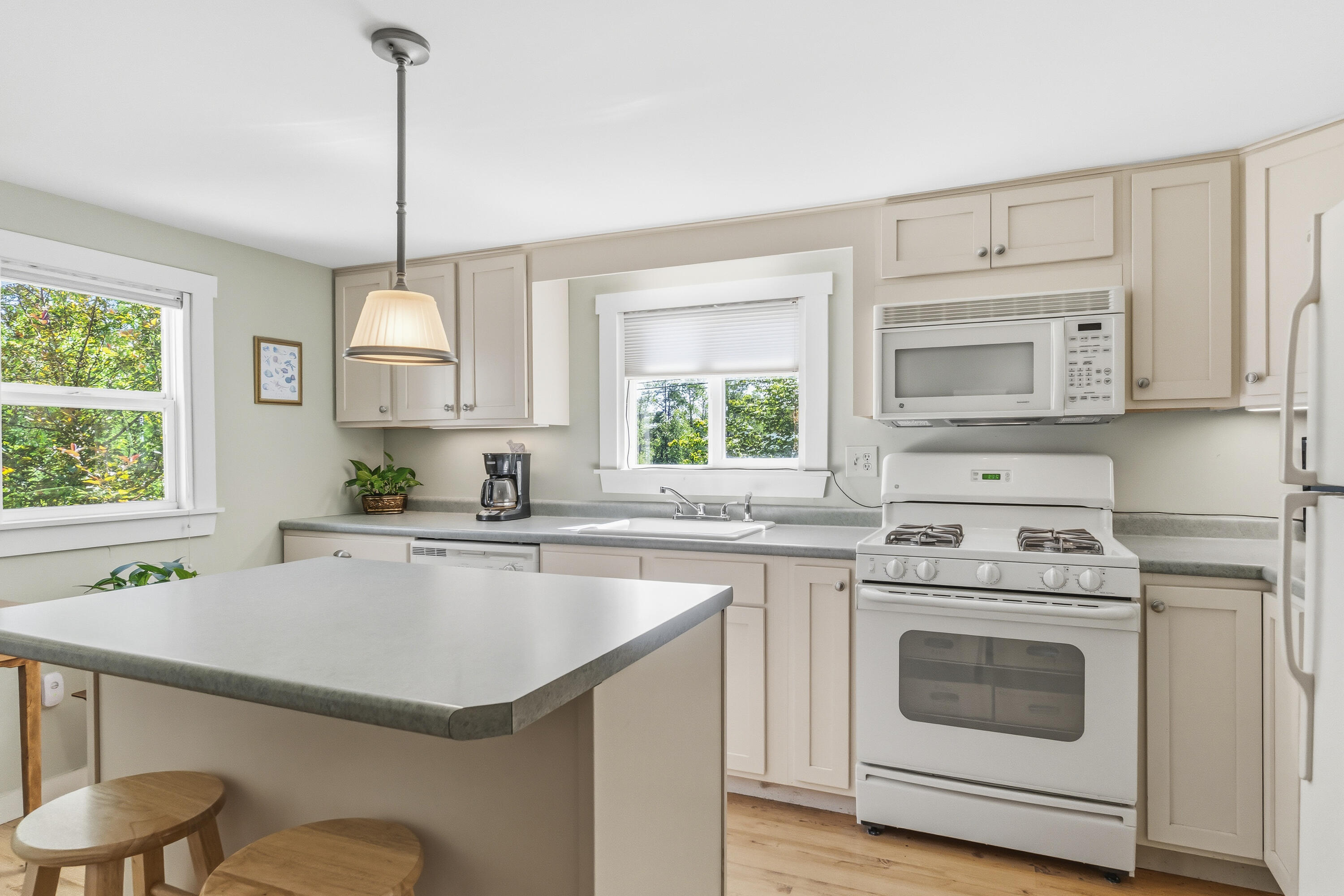 761 Gardiner Road Wiscasset, ME 04578 - Photo 14 of 56 761 Gardiner Rd_113