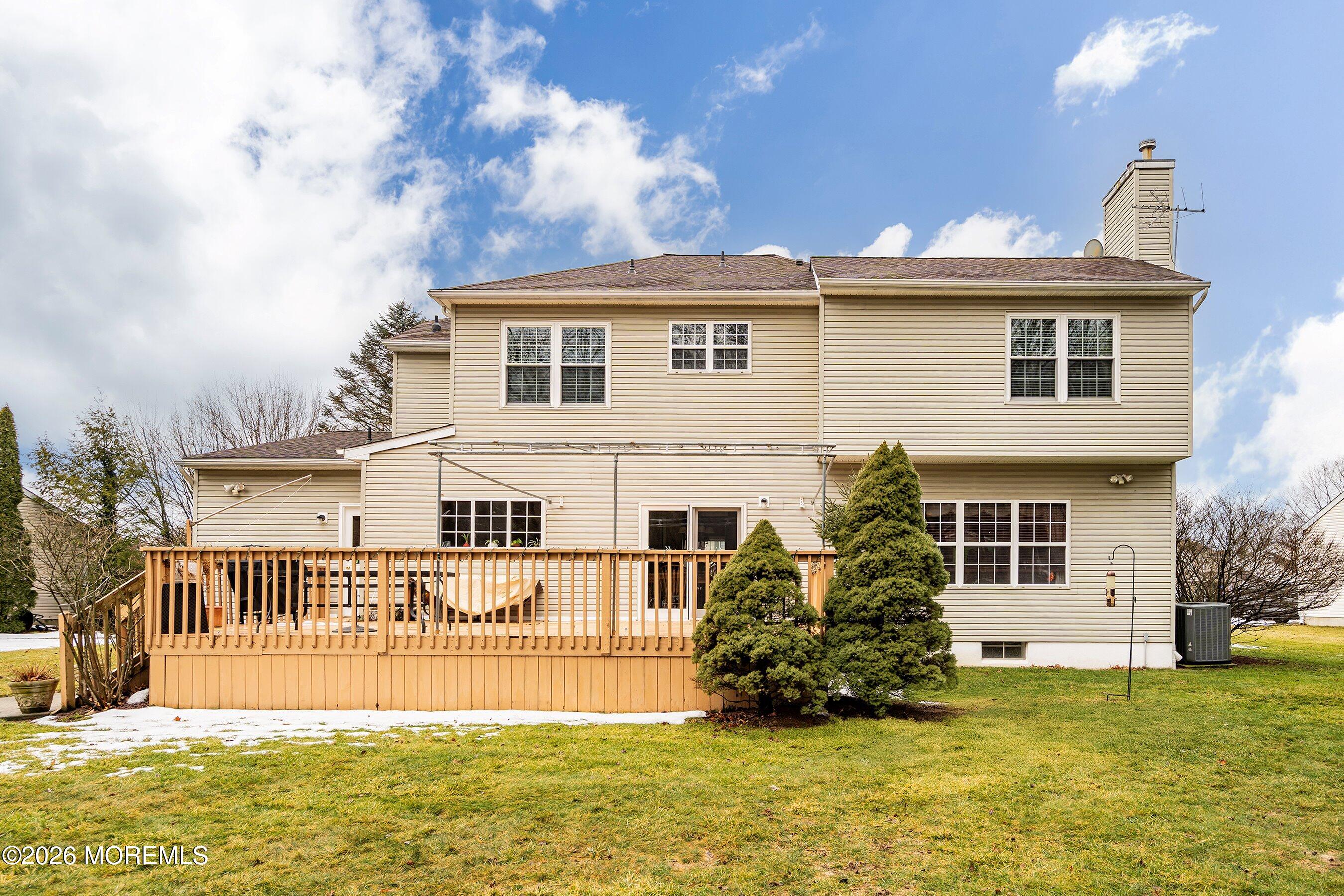 433 Meadowood Road Jackson, NJ 08527 - Photo 37 of 48 42-Back