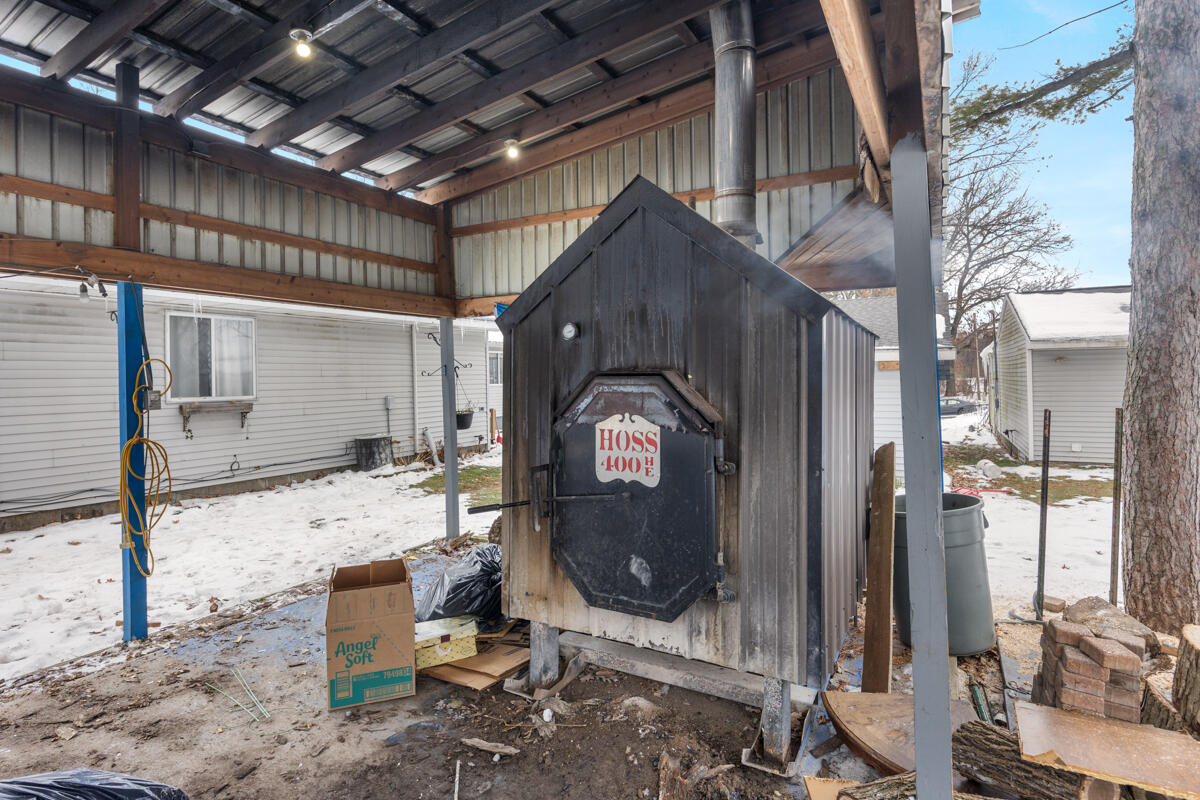 80226 40th Street Decatur, MI 49045 - Photo 22 of 32 Wood and Propain Heat