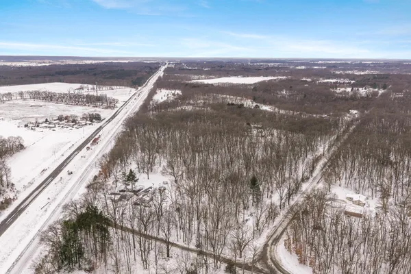 $320,000 | 80226 40th Street, Decatur, MI 49045