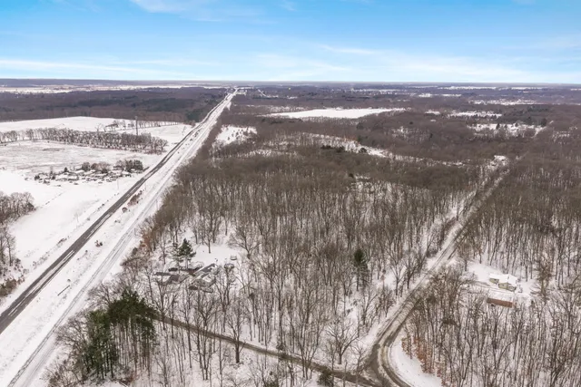 $320,000 | 80226 40th Street, Decatur, MI 49045