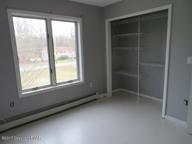 51 Walnut Trail Bushkill, PA 18324 - Photo 20 of 24 IMG_1449
