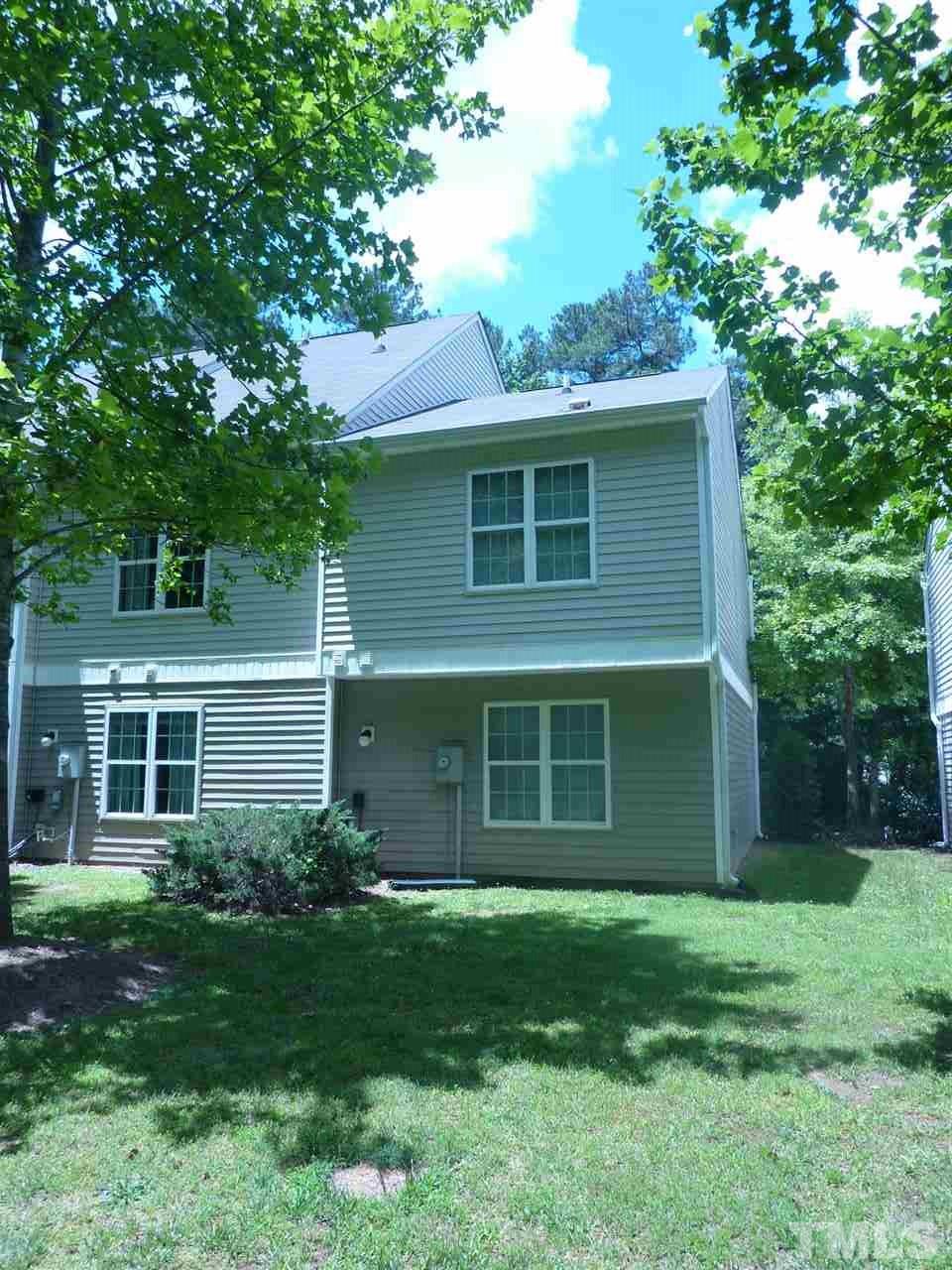 65 Red Lane Raleigh, NC 27606 - Photo 2 of 4 Plenty of back yard space to host a BBQ!