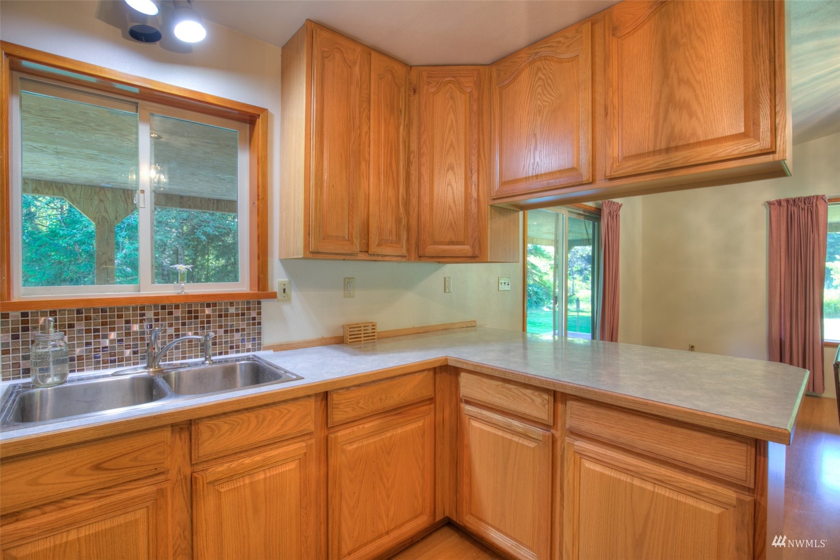 2474 Ocean Beach Road Copalis Crossing, WA 98536 - Photo 8 of 30 Gallery Image 8